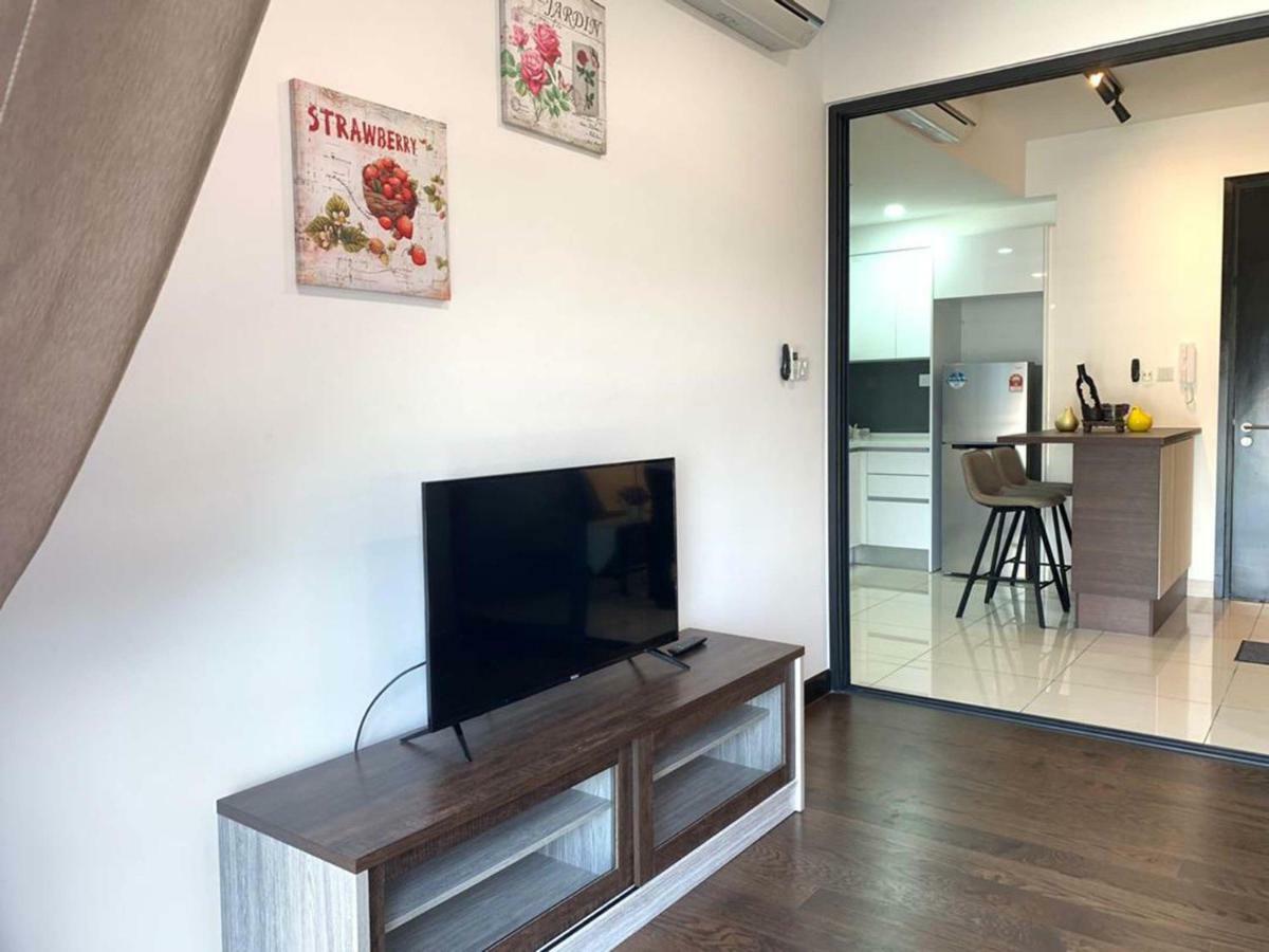 Almas Puteri Harbour Apartman Nusajaya  Kültér fotó