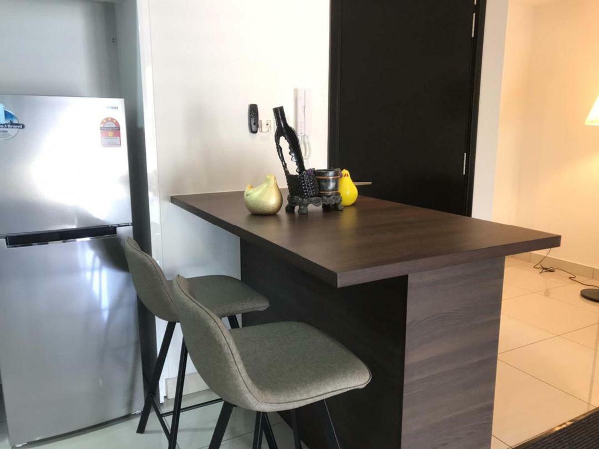 Almas Puteri Harbour Apartman Nusajaya  Kültér fotó
