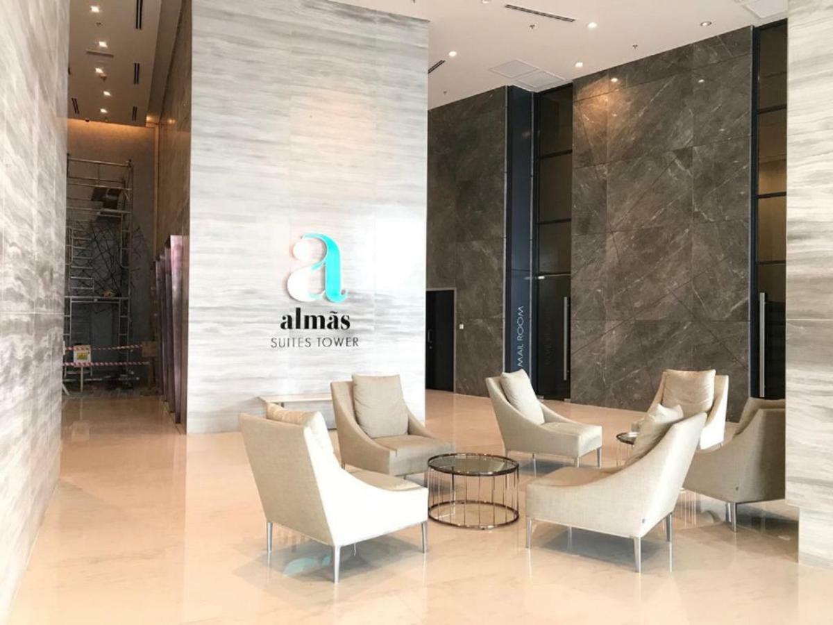 Almas Puteri Harbour Apartman Nusajaya  Kültér fotó